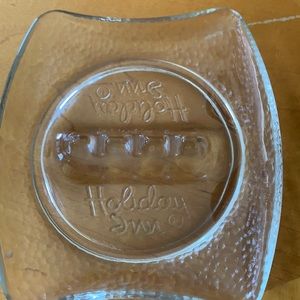ash tray vintage reads holiday inn